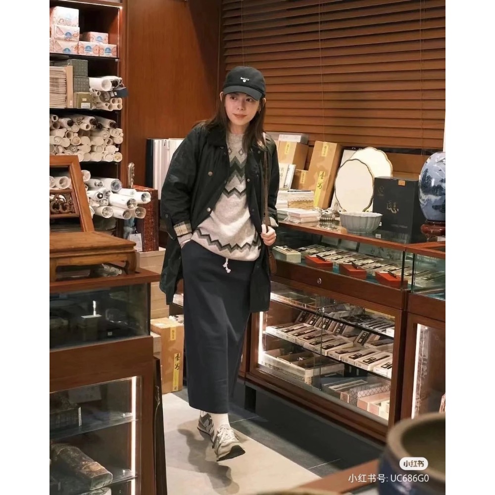 眾多明星同款＃【必備復古單品】Barbour 刺繡Logo 美式復古 水洗做舊 彎檐軟頂棒球帽 男女款-細節圖10