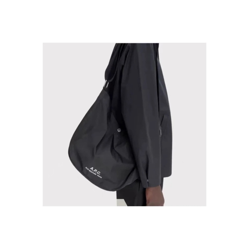 AP/C 日系尼龍防水寬帶斜挎包 單肩多層休閒  包情侶中性通勤款小包-細節圖2