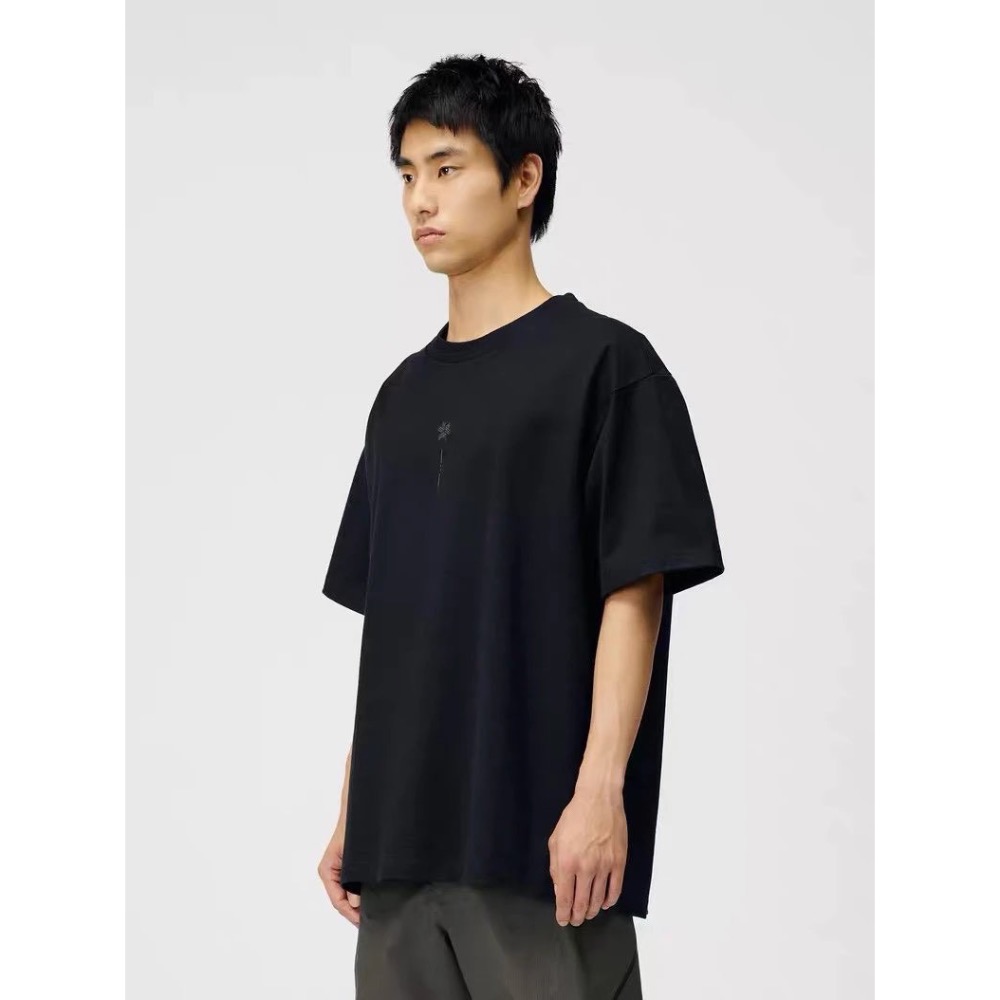 數量不多要的衝🔥Goldwin x J.L A.L 聯名系列  日線極簡主義純棉短袖 Tee-細節圖2