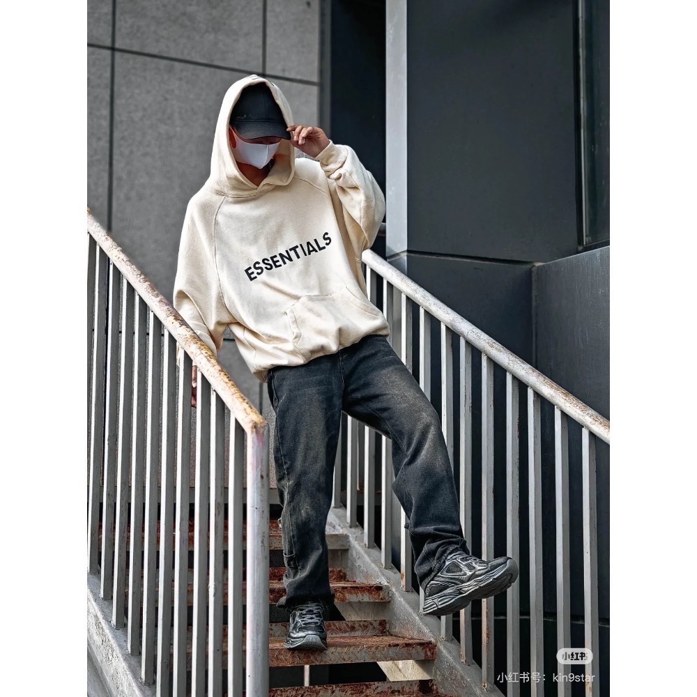 ESSENTIALS胸口硅膠字母連帽衛衣-細節圖3