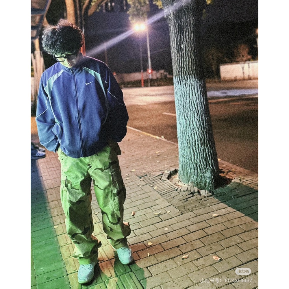 Supreme x Nike 聯名款 SS25 WEEK4 Track Jacket 袖口刺繡logo拉鍊開合夾克外套-細節圖6