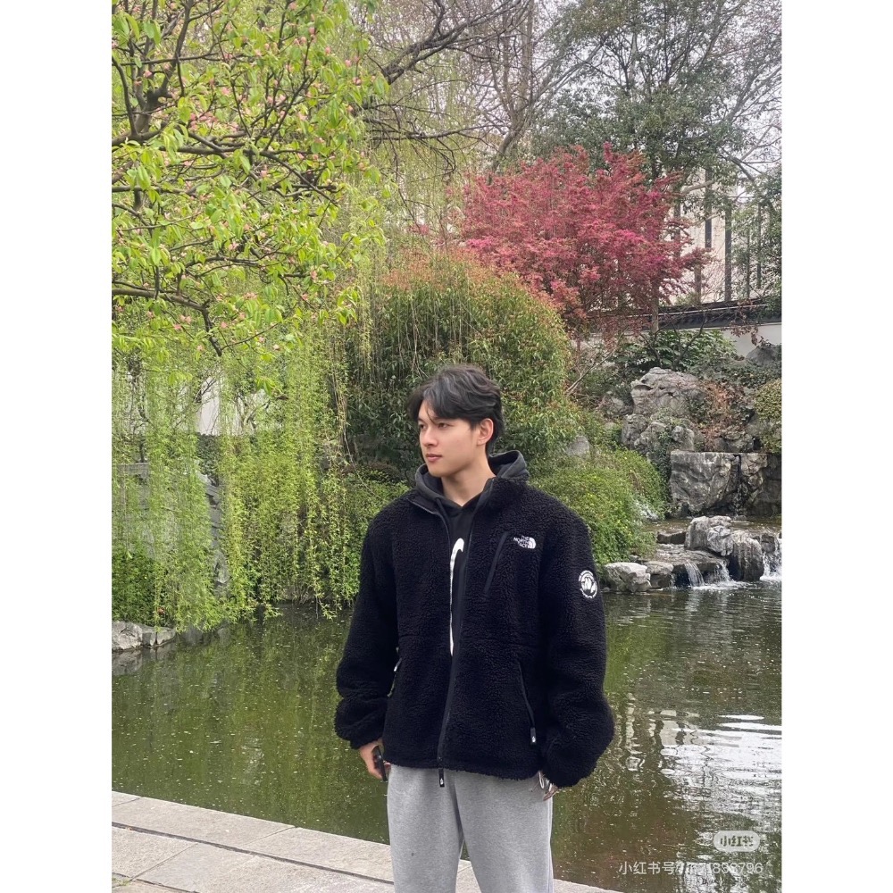 Tnf 冬季男女羊羔絨戶外夾克專櫃同步更新 禦寒保暖神器外穿內搭都輕鬆駕馭-細節圖3