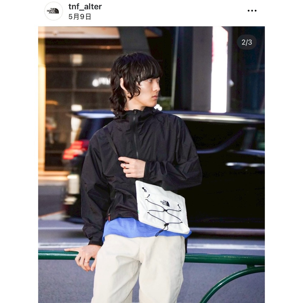 The North Face北臉 韓國 串繩 刺繡 側背包-細節圖4