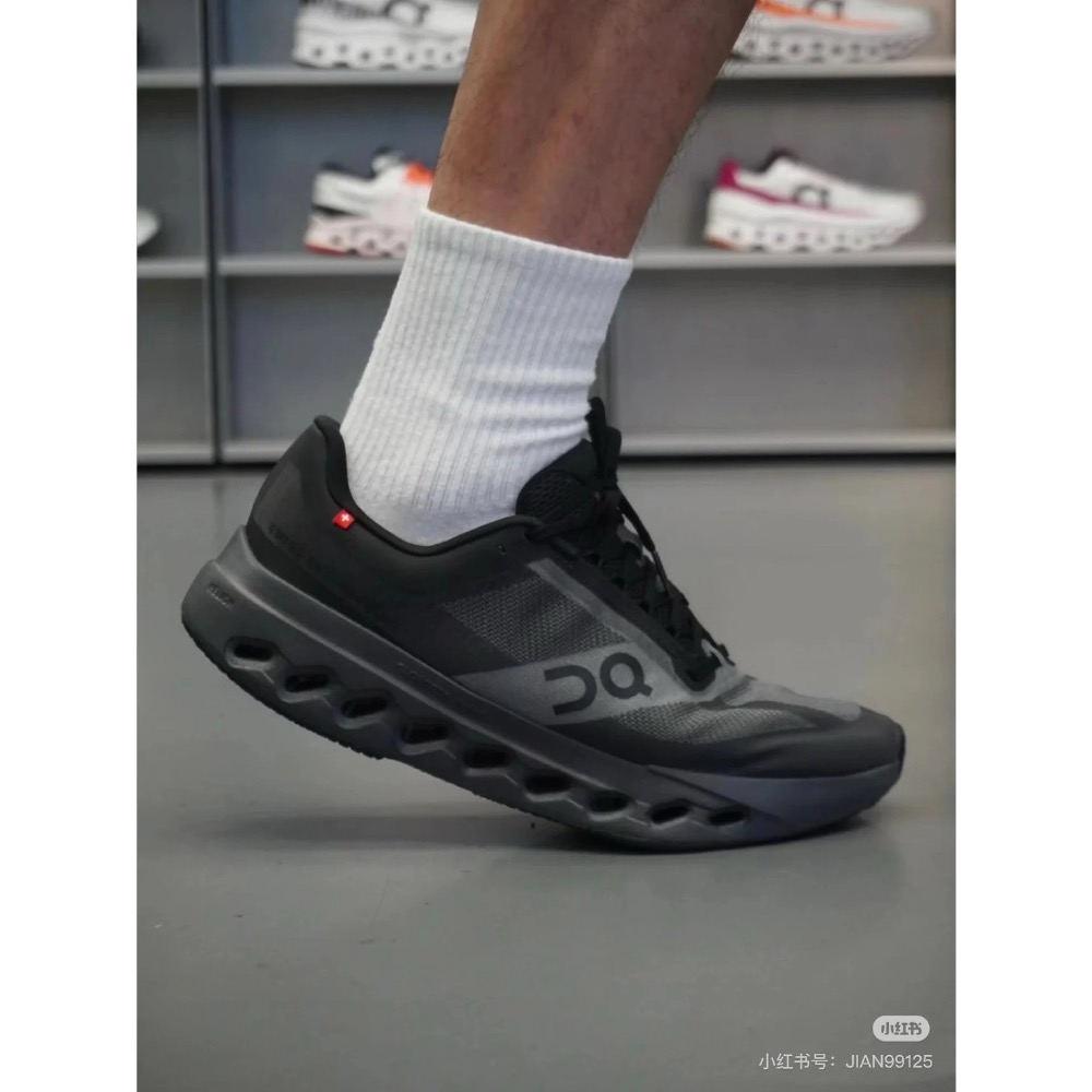 On昂跑Cloudsurfer Next系列低幫跑步鞋-細節圖3