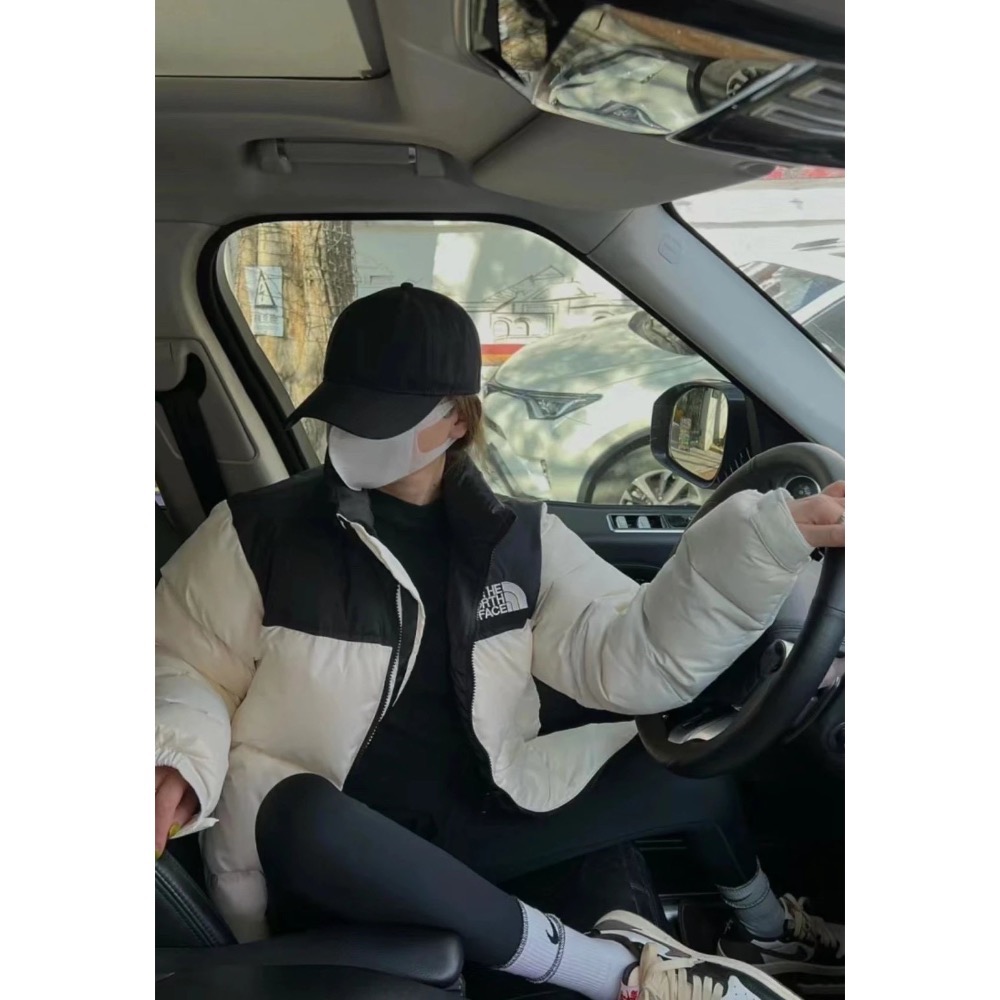 Tnf 1996 羽絨外套 防潑水-細節圖7