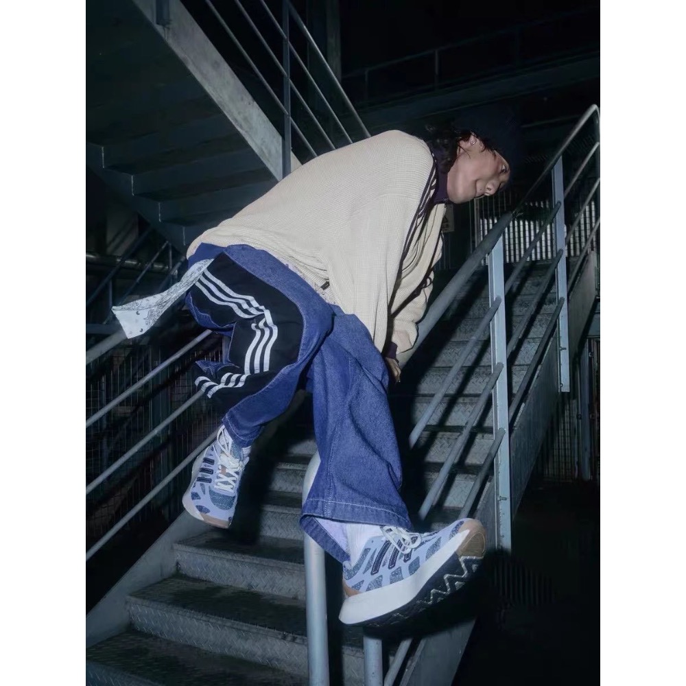 Adidas 男女同款牛仔褲 他們的設計師簡直開外掛-細節圖4