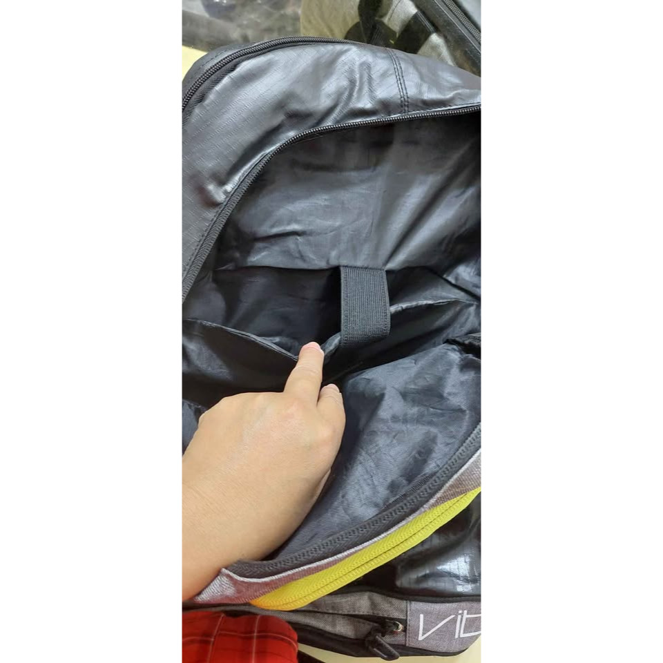 全新有公司Logo的羽球背包-細節圖4