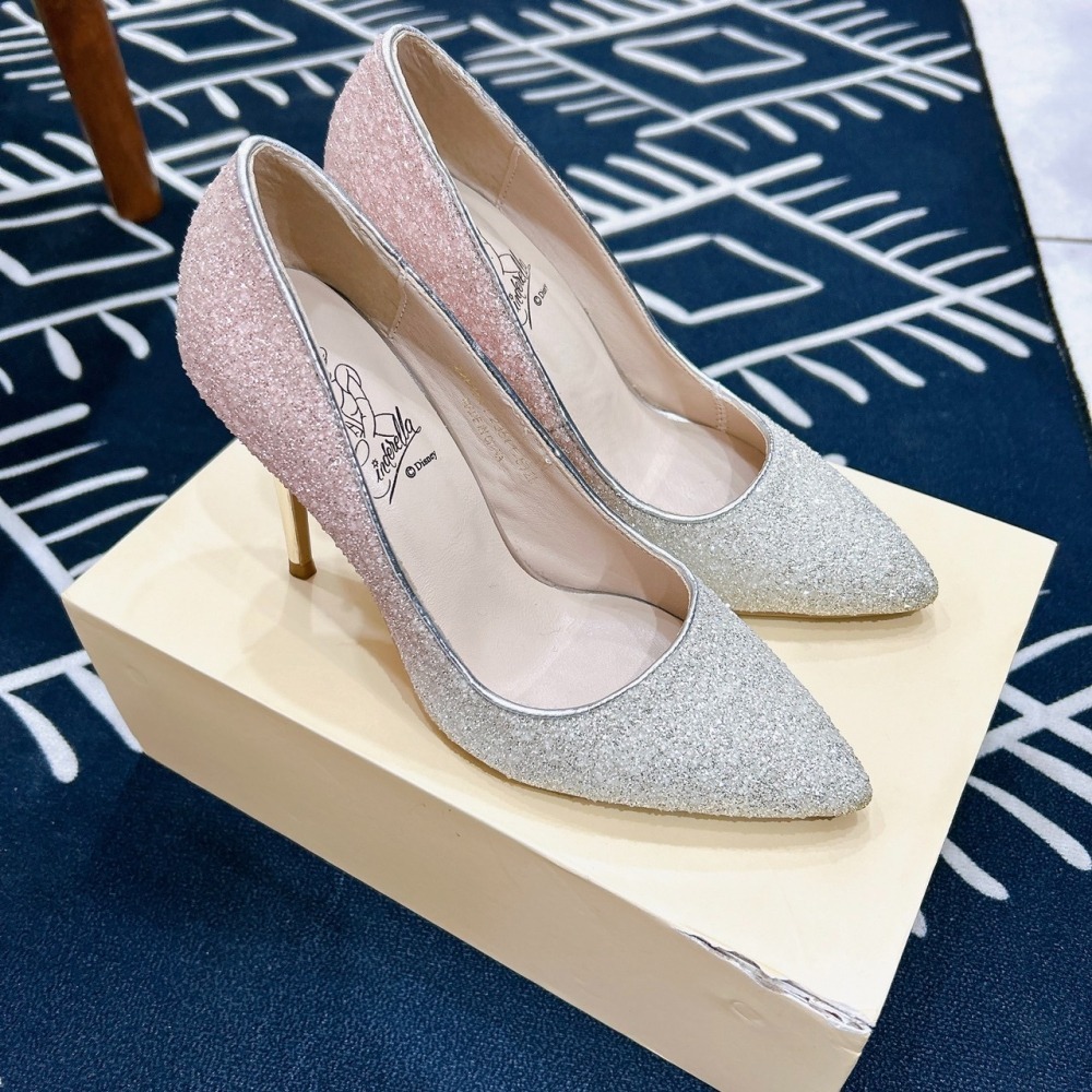 Gracegift公主系列婚鞋-仙度瑞拉燦爛漸層碎石跟鞋 粉紅 10公分 23.5（37）黃金尺寸(9成新)-細節圖4