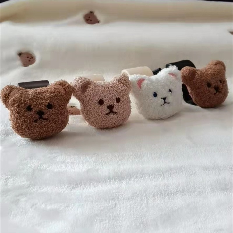 現貨｜汽車椅背掛勾 韓國小熊汽車掛勾 毛絨掛鉤 車用掛勾 掛鉤 收納置物掛勾 嬰兒用品收納 外出收納-細節圖3