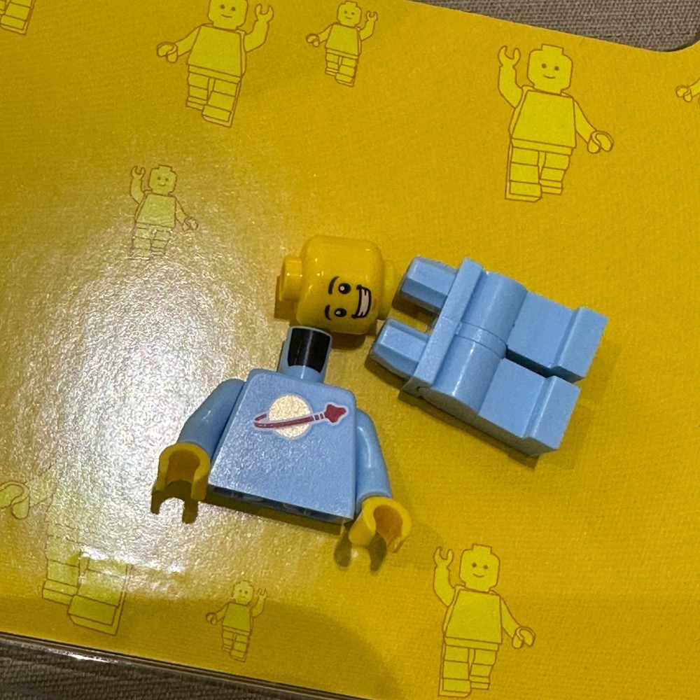 【夏綿羊玩具店】樂高 BAM 水藍色 淺藍色 太空人 授權店限定-細節圖2