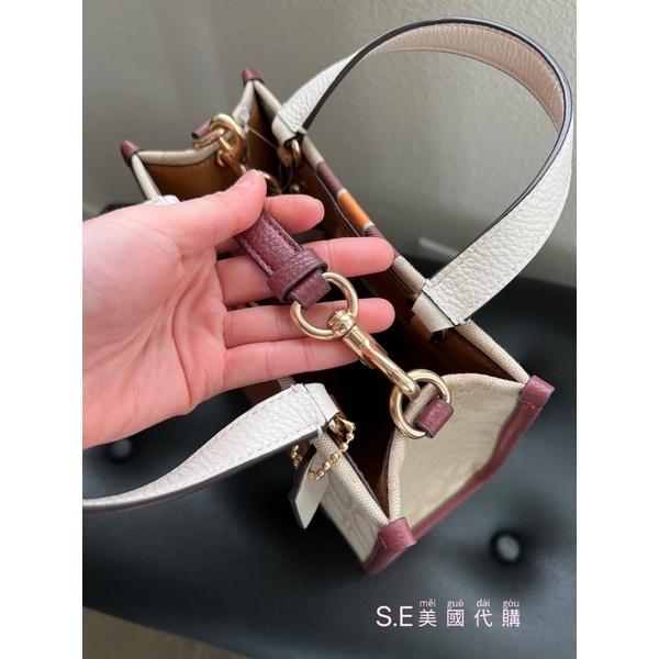 ［S.E美國代購］Coach Dempsey Tote22 小托特包 兩用包 斜背包 手提包 限量 白色/黑色經典老花-細節圖3