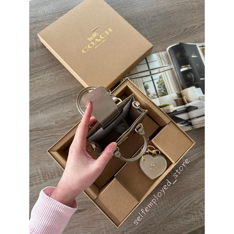 ［S.E美國代購］COACH 琴譜包禮盒組 經典老花配色 手拿包 斜背包 季節限定 送禮 限量 禮物-細節圖7