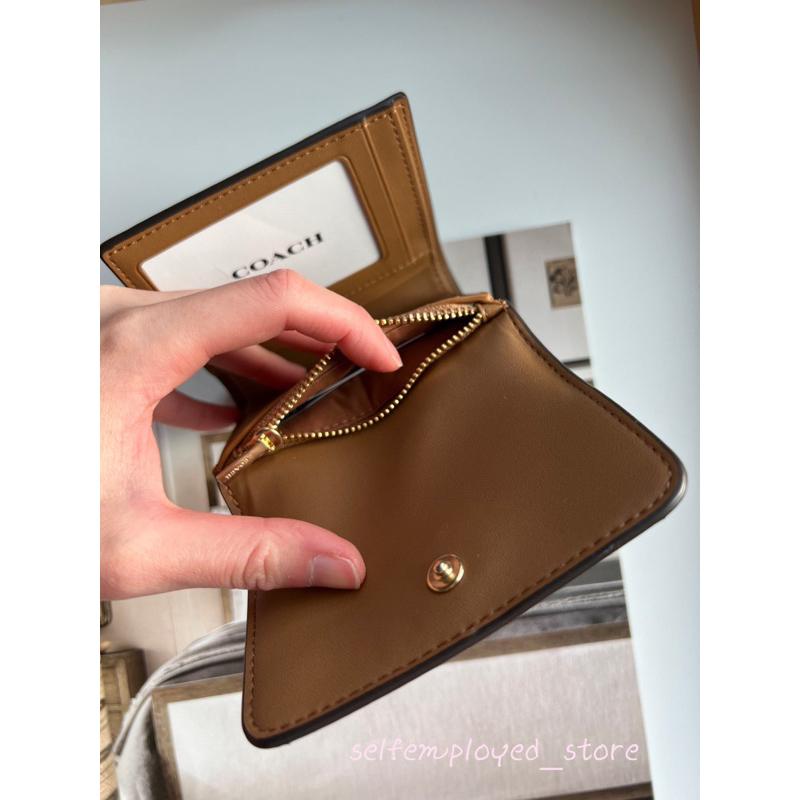 [S.E美國代購］COACH 三折短夾 翻蓋短夾 防刮 鈕扣式 零錢袋 鈔票 卡片-細節圖5