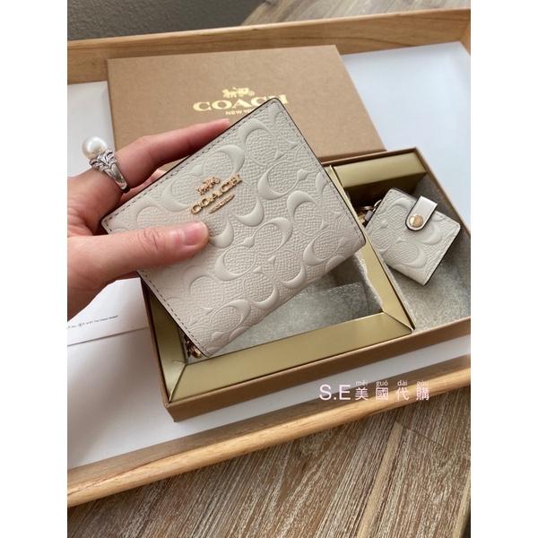 [S.E美國代購］Coach C字短夾禮盒組 聖誕節限定 女用短夾-細節圖3