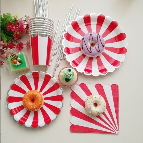 【巨路生活】一次性紙盤紙杯餐具 燙金邊紙盤 紙杯 甜品聚會條紋紙盤 餐盤-細節圖6