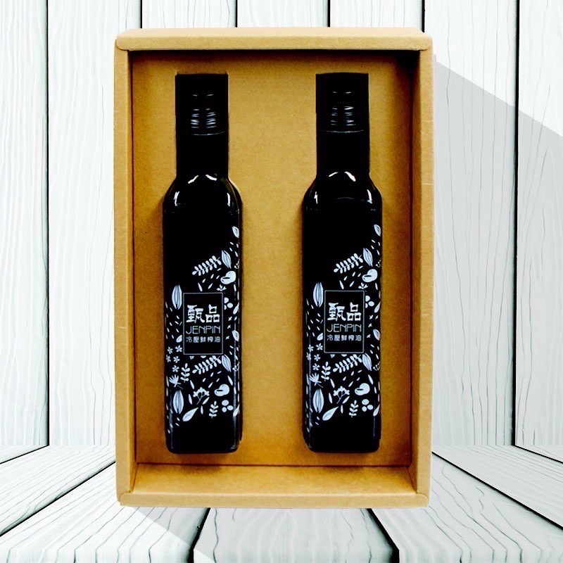 ￼甄品油舖 黑瓶250ml 2入客製化禮盒提袋組-細節圖8