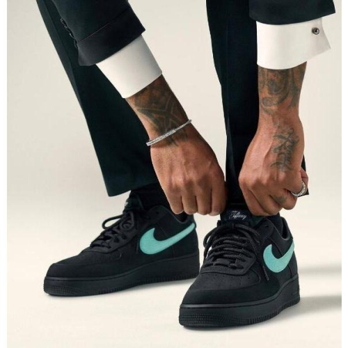 Nike Air Force 1 TIFFANY &amp; CO 蒂芙尼 聯名 男女款 黑綠 DZ1382-001 慢跑鞋