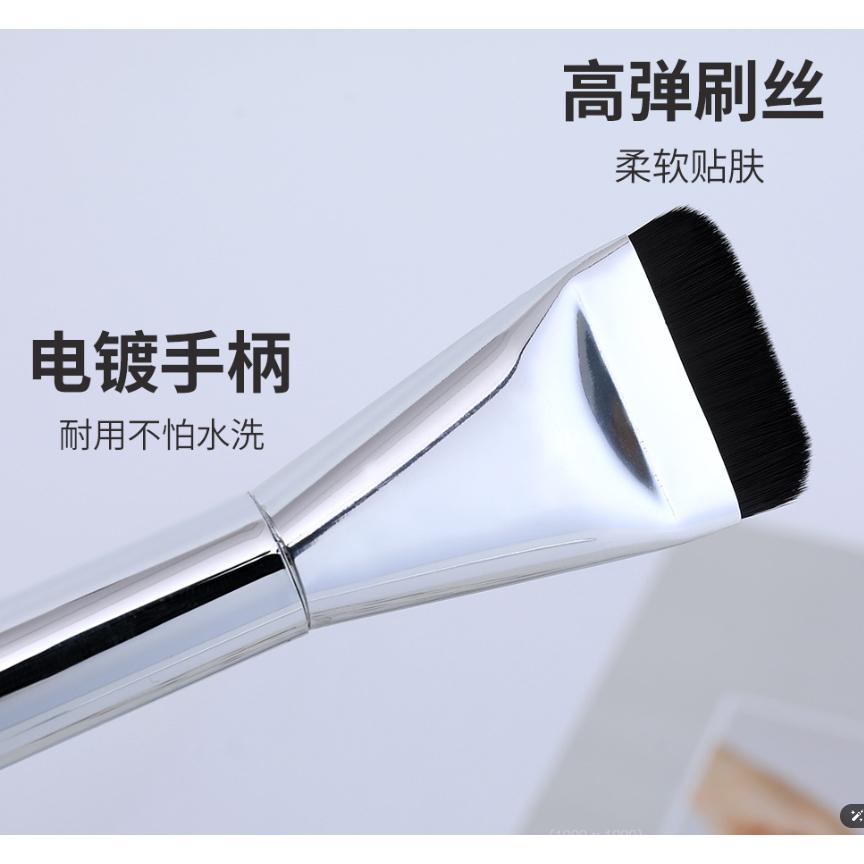 台灣現貨~超薄粉底刷 一字型粉底刷 無痕底妝刷 平頭刷 輕薄遮瑕刷 化妝刷 泥膜刷 面膜刷-細節圖8