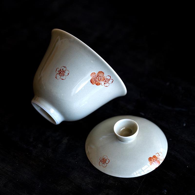 【現貨免運】草木灰手繪戀花礬紅花朵陶瓷蓋碗素凈耐看簡約素雅泡茶碗 德化茶具-細節圖4