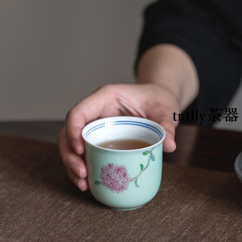 【現貨免運】青瓷手繪繡球花主人杯功夫茶具喝茶主人杯陶瓷小清新茶杯 德化茶具-細節圖4