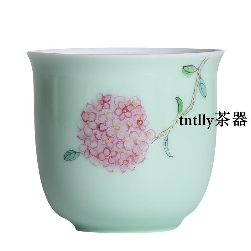 【現貨免運】青瓷手繪繡球花主人杯功夫茶具喝茶主人杯陶瓷小清新茶杯 德化茶具-細節圖5