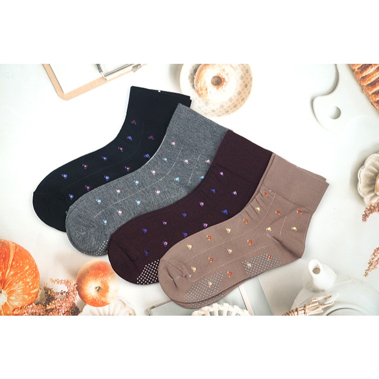 AMISS 極細針無勒痕舒適樂齡襪【2雙組】小花 小碎花 寬口襪/純棉/防滑襪/止滑/長輩襪/保暖襪 C101-14-細節圖3