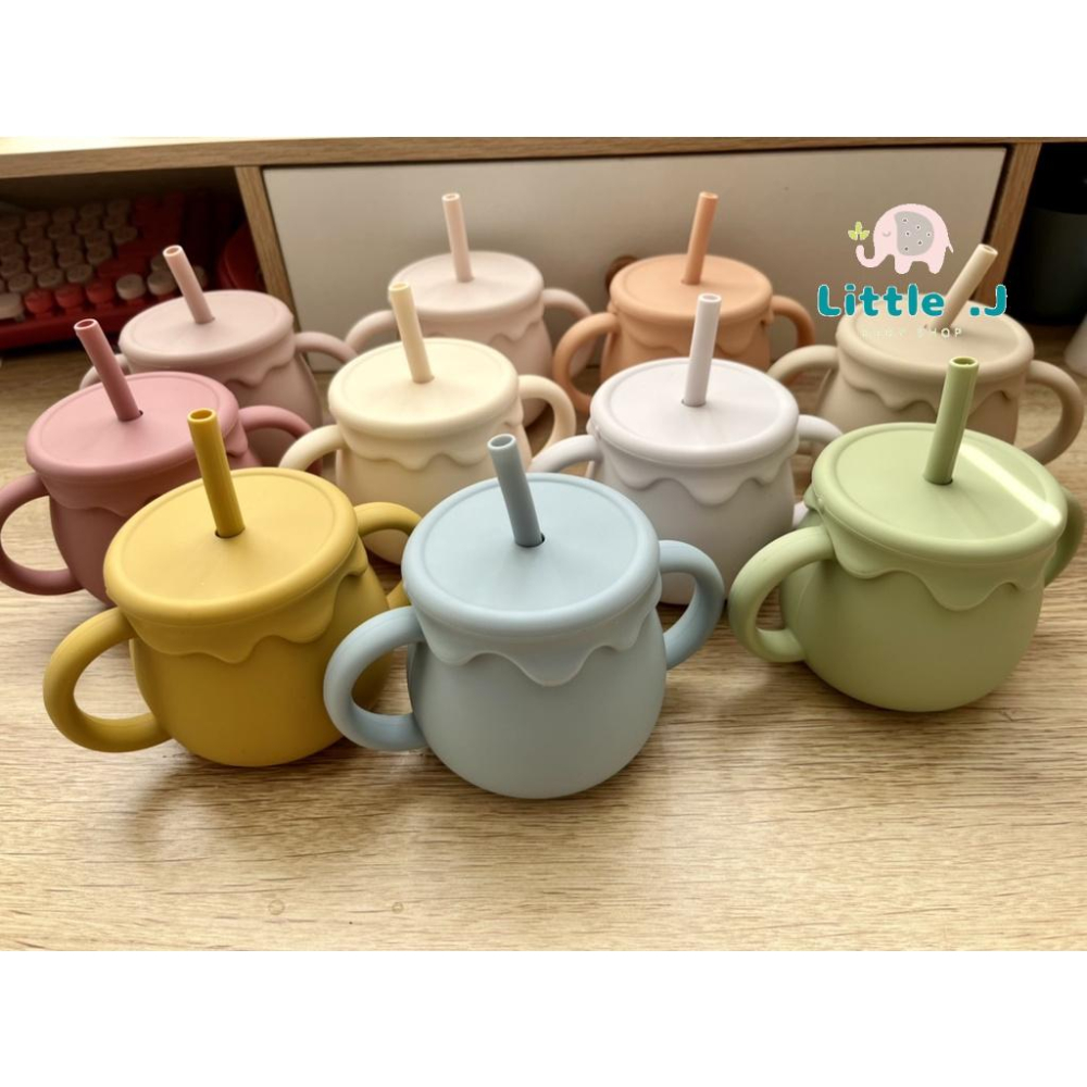 【台灣現貨♥免擱等】 １０色維尼 蜂蜜 牛奶罐 可客製姓名 再送吸管刷 台灣食藥署檢驗合格 學習水杯 兒童水杯 寶寶水杯-細節圖3