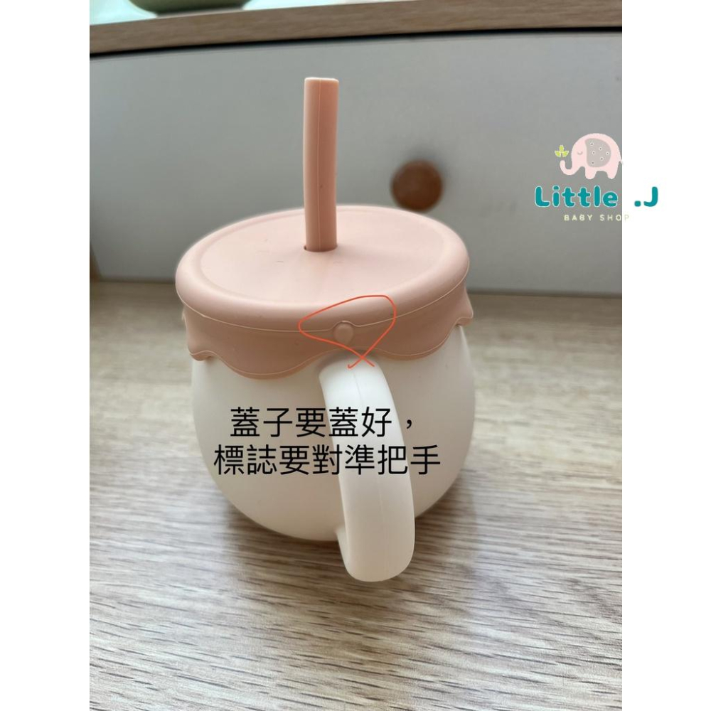 【台灣現貨♥免擱等】 １０色維尼 蜂蜜 牛奶罐 可客製姓名 再送吸管刷 台灣食藥署檢驗合格 學習水杯 兒童水杯 寶寶水杯-細節圖7