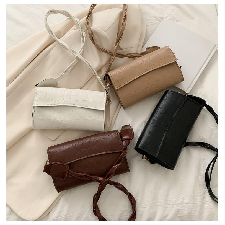 chic包包 鱷魚紋小方包 腋下包 手機包 法棍包 百搭單肩包  斜挎包 側肩包 外出小方包 xm8629-細節圖5