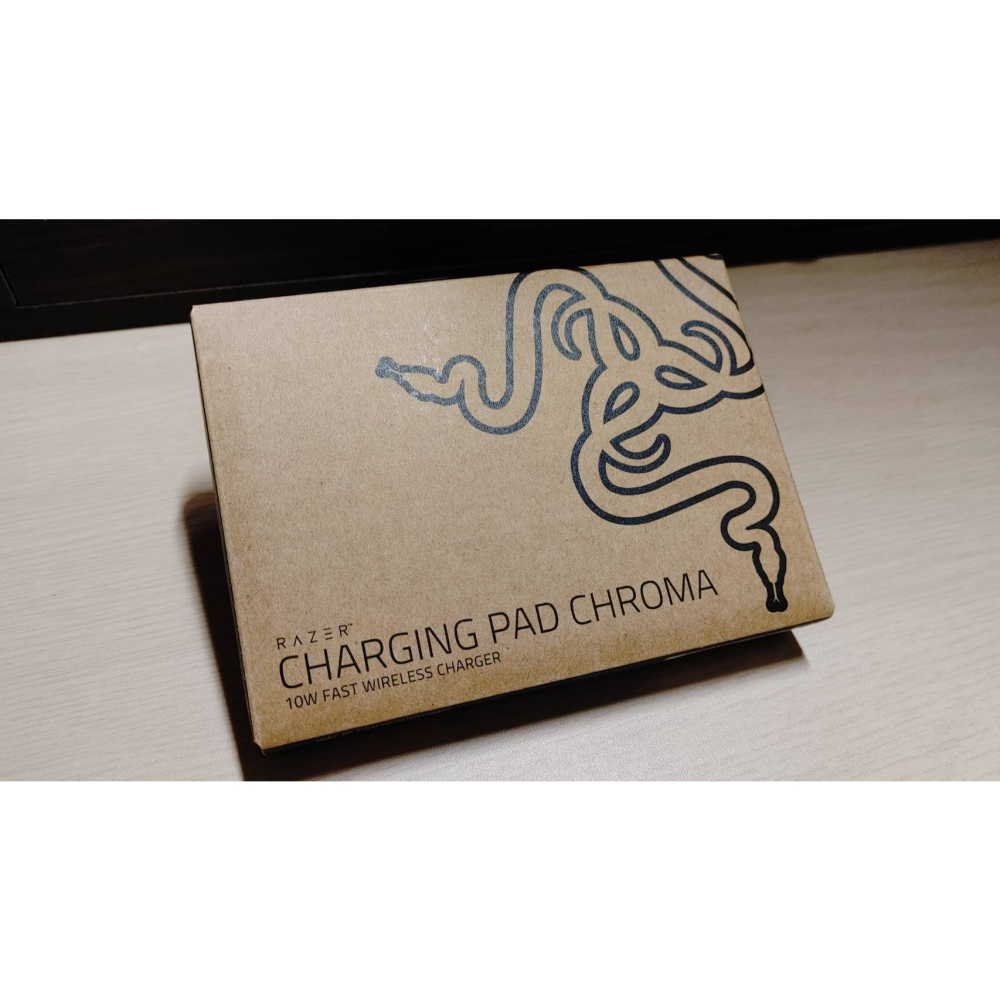 ※※激安殿堂※※ 海外進口 雷蛇 Razer Charging Pad Chroma 快速無線充電器 無保固 (現貨)-細節圖4