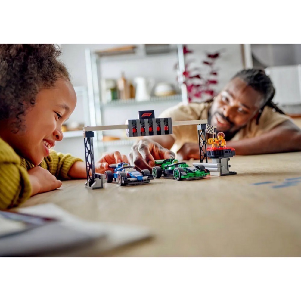 《屁桃柑仔店》現貨LEGO 60474  F1 起跑區與 VCARB 和 Sauber 賽車-CITY系列-細節圖3