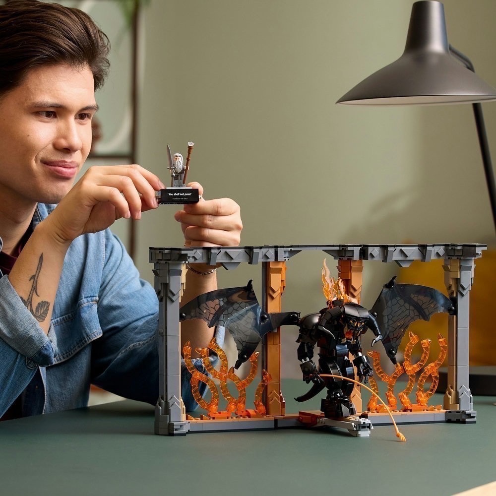 《屁桃柑仔店》現貨LEGO 10367 魔戒：炎魔書擋擺飾-Icons系列-細節圖4