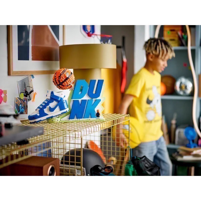 《屁桃柑仔店》現貨LEGO 43008 Nike Dunk 北卡藍 籃球人-細節圖5