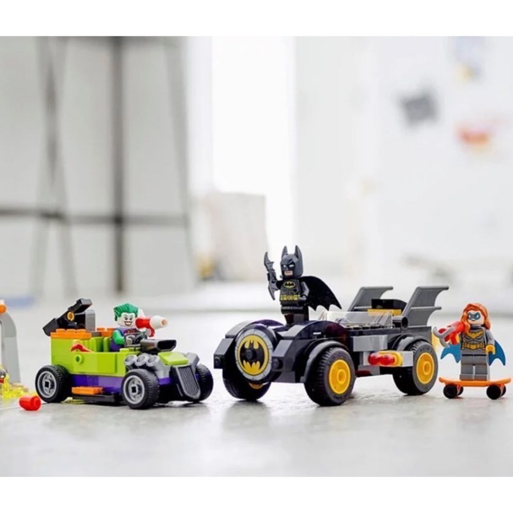 《屁桃柑仔店》現貨LEGO  76180  蝙蝠俠對決小丑：蝙蝠車追逐-細節圖4