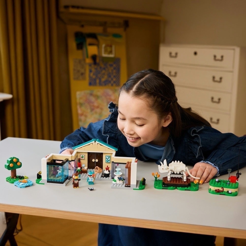 《屁桃柑仔店》現貨LEGO 77056 傅達與森林博物館 動森 -動物森友會系列-細節圖3