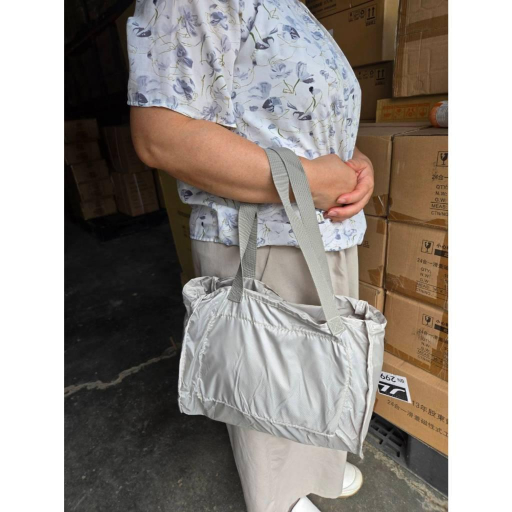 【現貨】 GiveU 多功能尼龍收納三用包 手提袋 斜背包 小提包 輕量女用包 外出隨身包-細節圖2