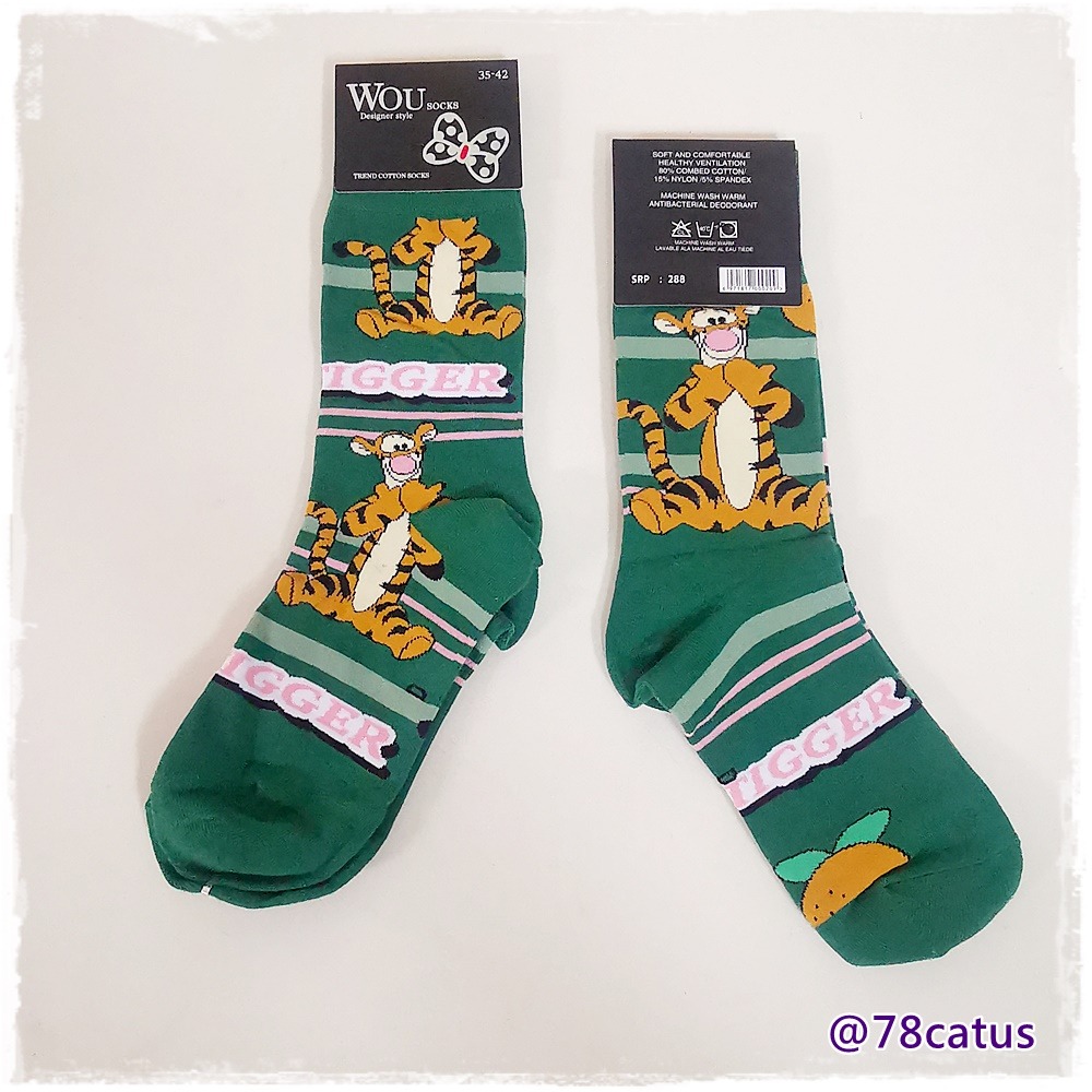 現貨  迪士尼 奇奇蒂蒂 屹耳 olu 維尼 小飛象 中筒襪 小腿襪  男襪 女襪【78catus 義賣 幫助浪貓】-細節圖8