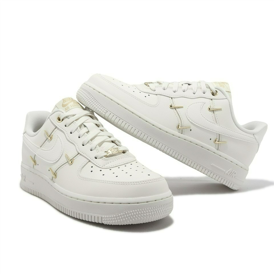 【大力好物】Nike 休閒鞋 Air Force 1 07 米白 金屬勾勾 女鞋 炫雅 AF1 FV3654-111-細節圖6