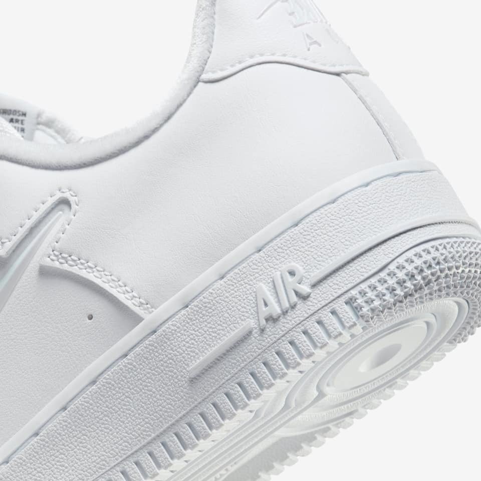 【大力好物】Nike Air Force 1 07 SE 白色 女鞋 休閒鞋 復古球鞋 倒勾 FB8251-100-細節圖9