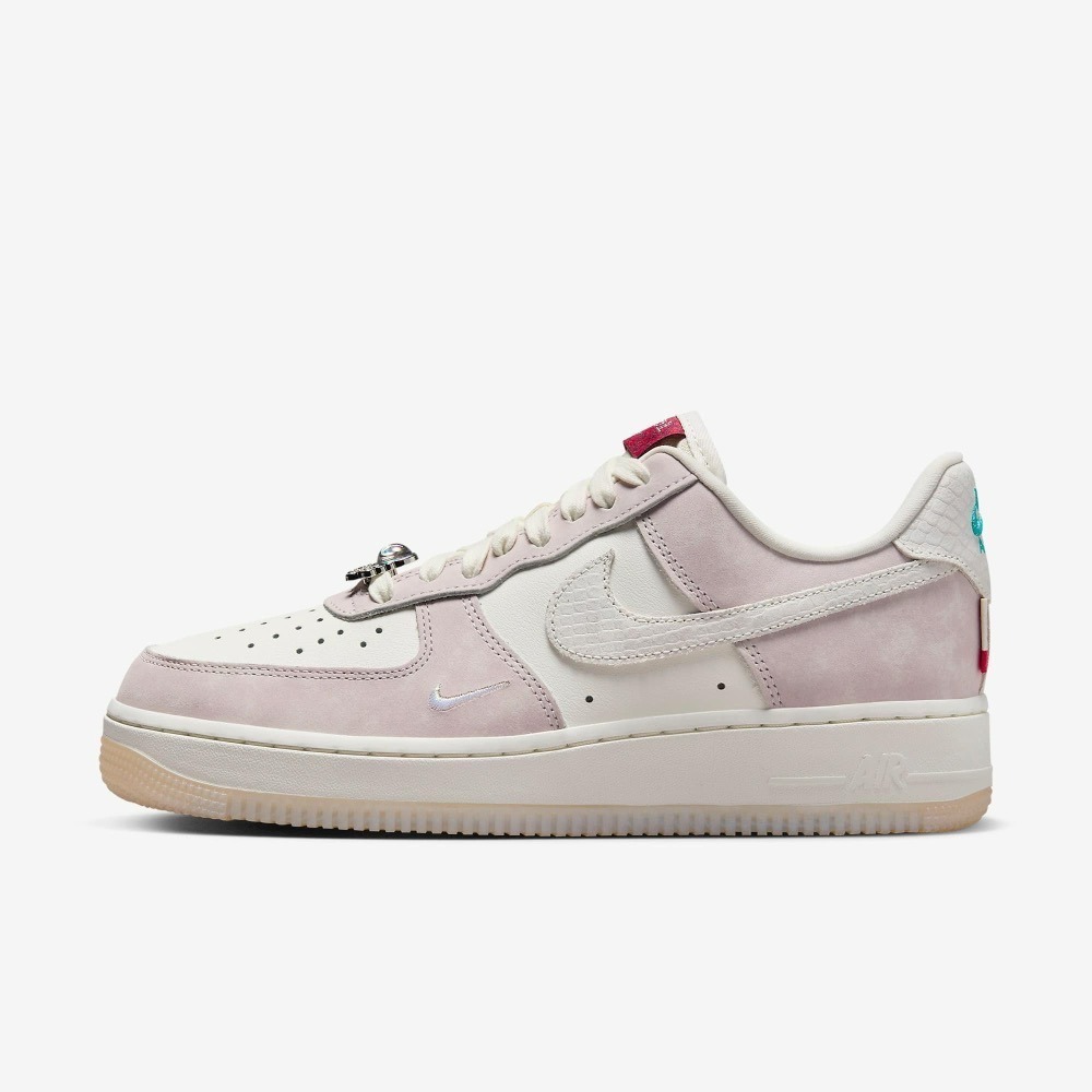 【大力好物】Nike Air Force 1 07 LX 米白紫 女鞋 休閒鞋 復古球鞋 AF1 FZ5066-111-細節圖2