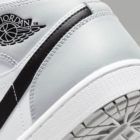 【大力好物】Nike Air Jordan 1 Mid 灰白黑 男鞋 休閒鞋 喬丹 AJ1 中筒 554724-092-細節圖7