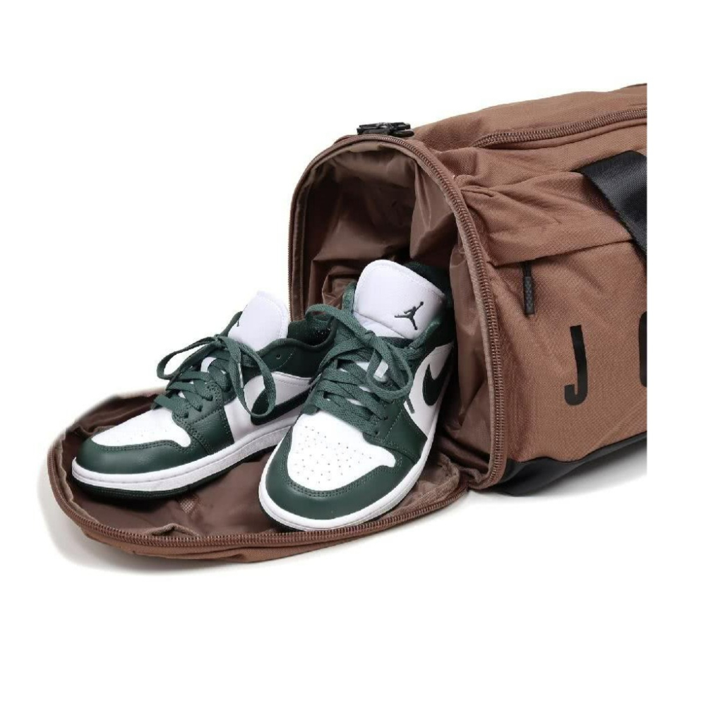 【大力好物】NIKE 健身包 Jordan  Bag 棕 黑 多夾層 旅行袋 斜背包 JD2433043AD-001-細節圖7