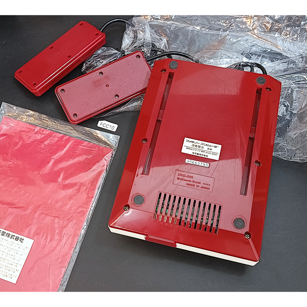 盒裝,方塊機 四角按鈕,1983初始機/任天堂紅白機,有保證書/功能正常,RF輸出無改機-細節圖6