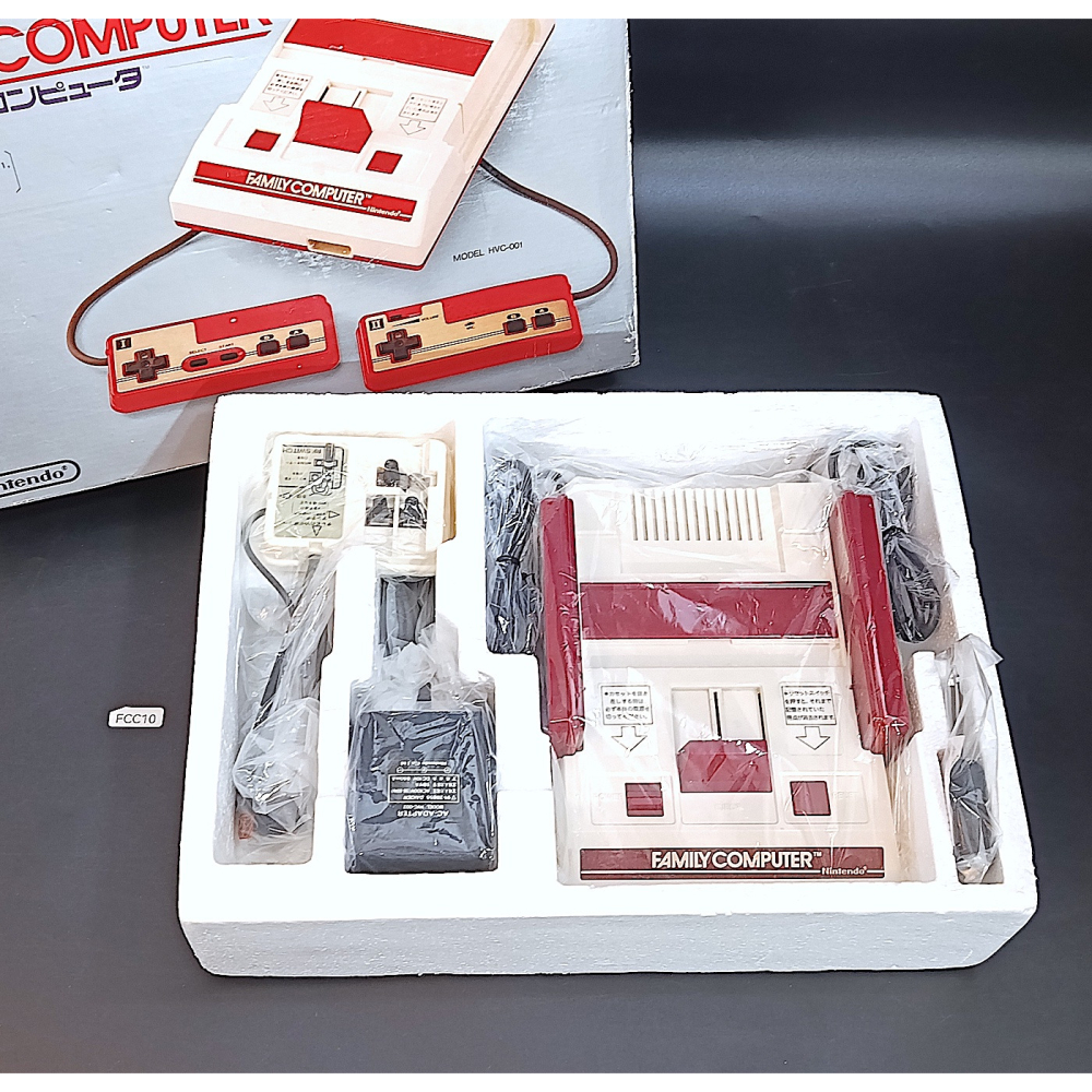 盒裝,方塊機 四角按鈕,1983初始機/任天堂紅白機,有保證書/功能正常,RF輸出無改機-細節圖9