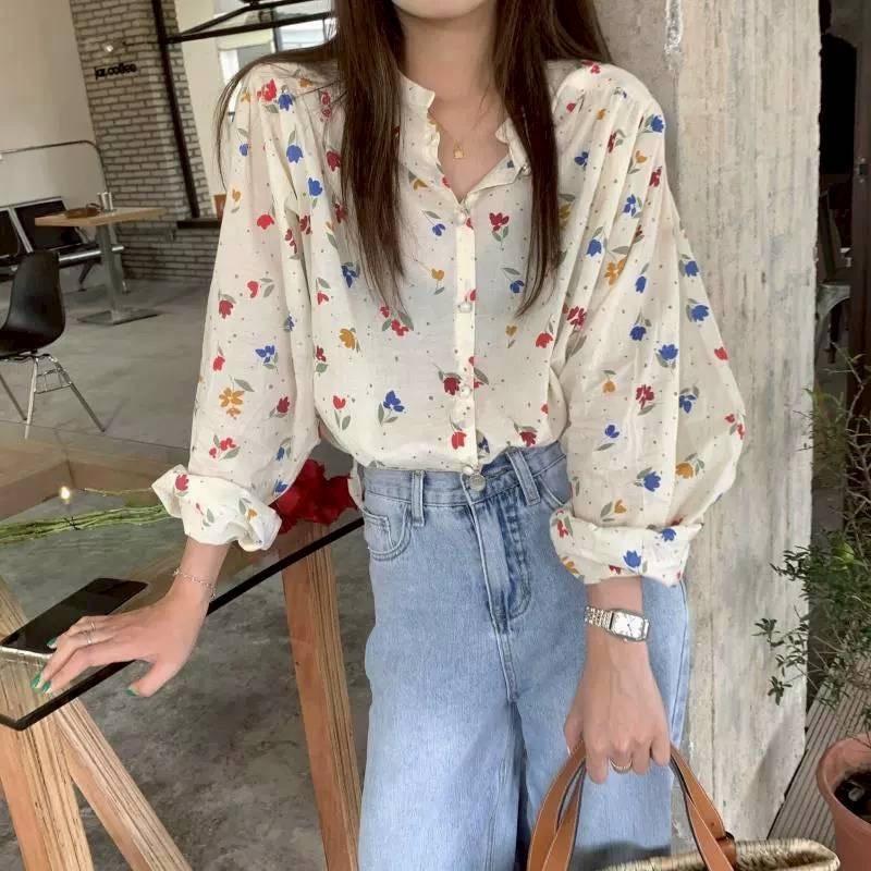 甜美文青風🌷春日花語 小花襯衫  清新碎花設計 甜而不膩  女生衣著-細節圖6
