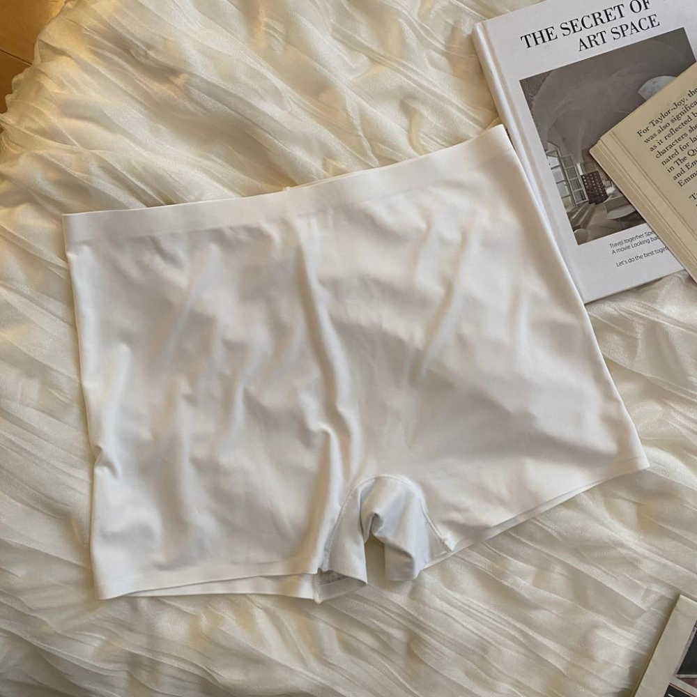 ✨台灣現貨✨冰絲無痕 安全褲 防走光 短褲-細節圖7