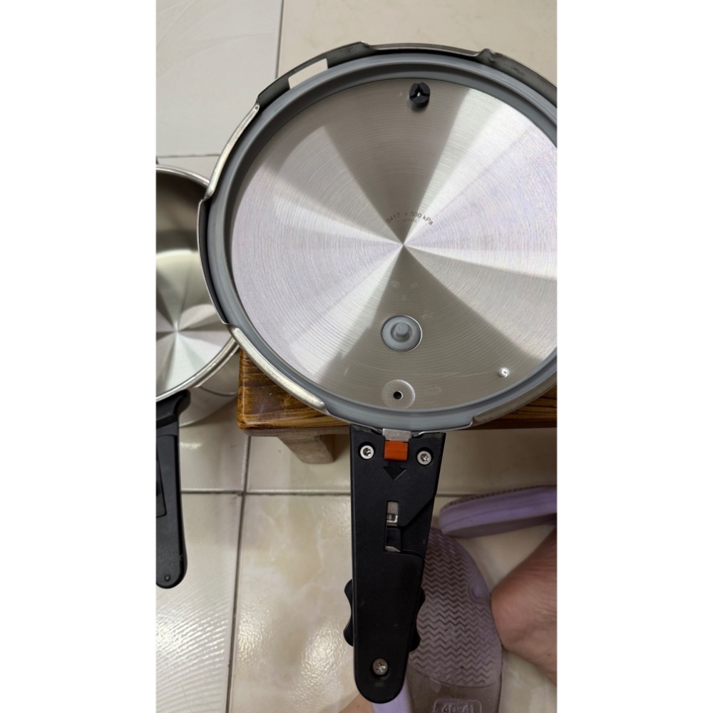 WMF Perfect 4.5L快易鍋（全聯）壓力鍋-細節圖2