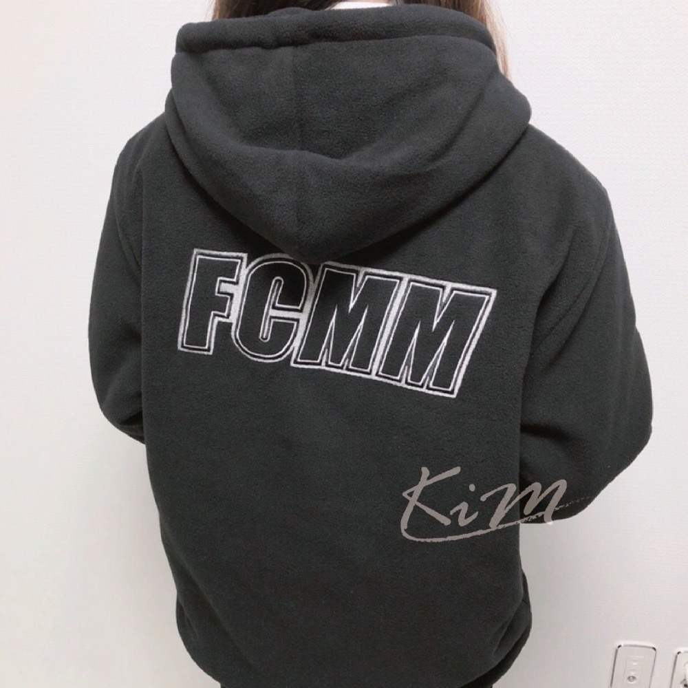 【預購】FCMM 外套 大LOGO絨毛外套 大LOGO 鋪棉外套 連帽外套 代購-細節圖4