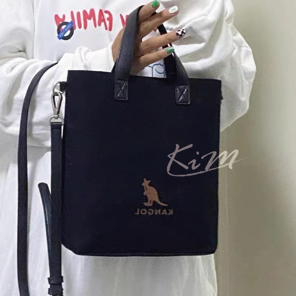 韓國KANGOL袋鼠牌 帆布PVC皮革拼接水桶包/小方包-細節圖7