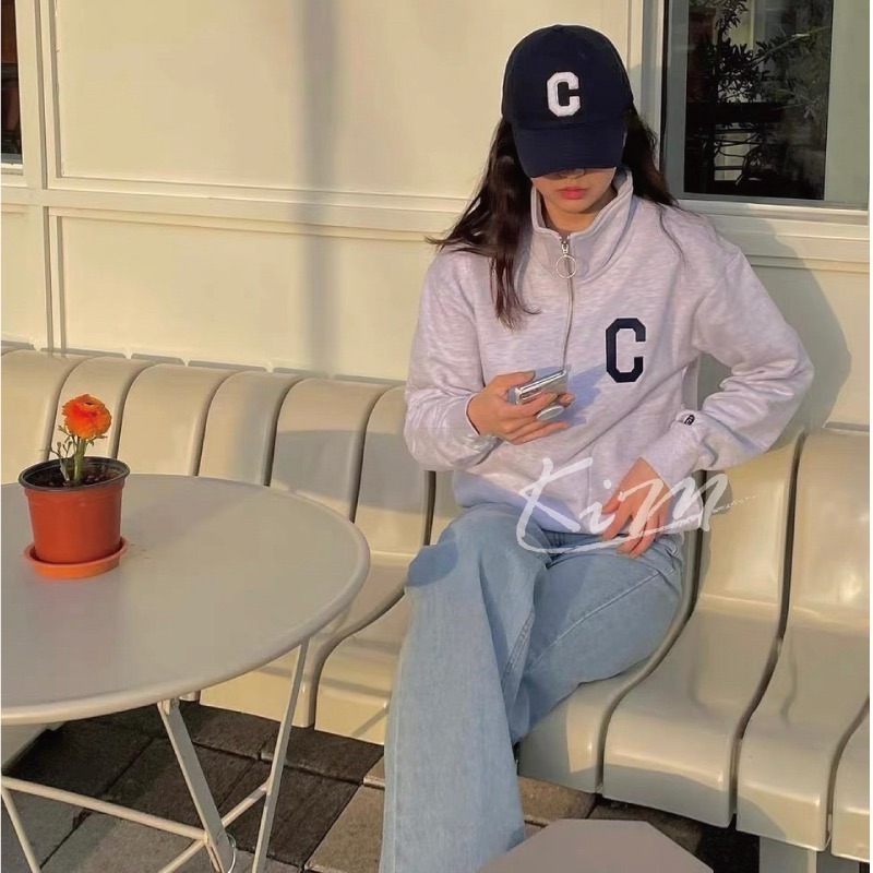 COVERNAT大學踢 申芝燕同款 C LOGO 半拉鍊 大學T 立領 毛圈布翻領半拉鍊圓領大學T 韓國代購-細節圖9